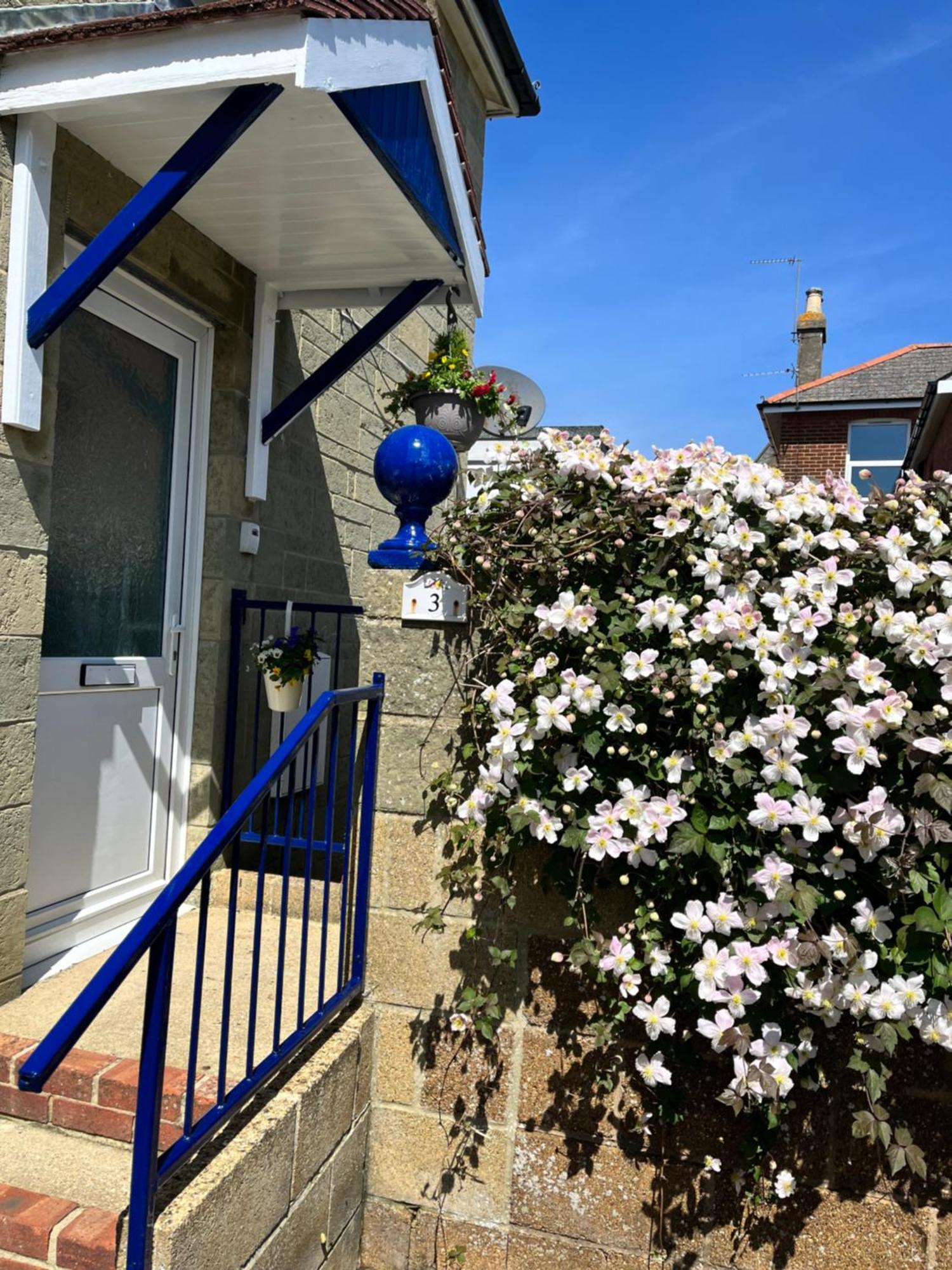 סנדאון April Cottage מראה חיצוני תמונה
